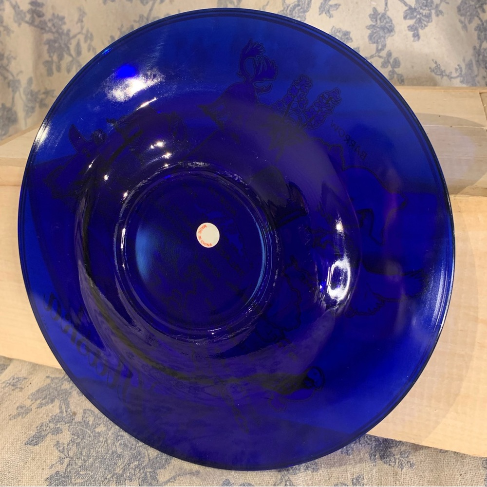 Alaska Souvenir Decorative Plate - Blue and Gold - Picture 7 of 8